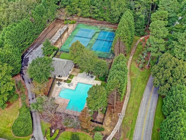 Building Photo - 6709 Wooded Cove Ct