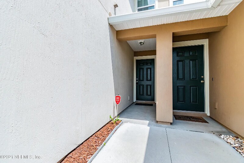 Building Photo - 5924 Bartram Village Dr