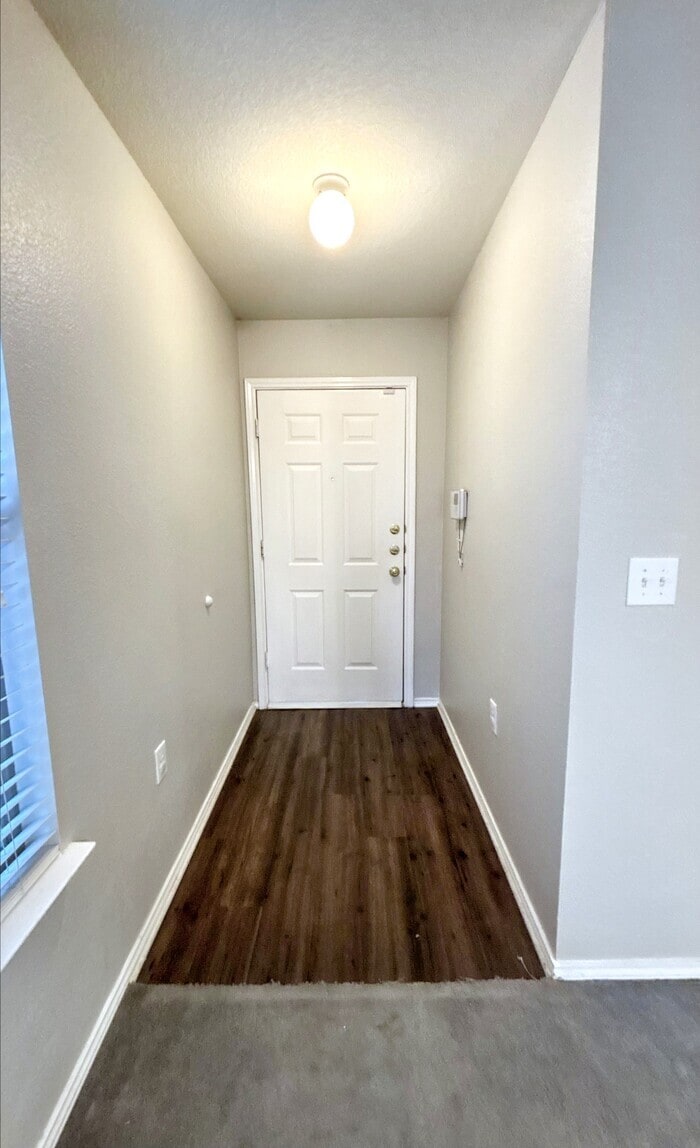 Building Photo - 8432 Fall Meadow Ln