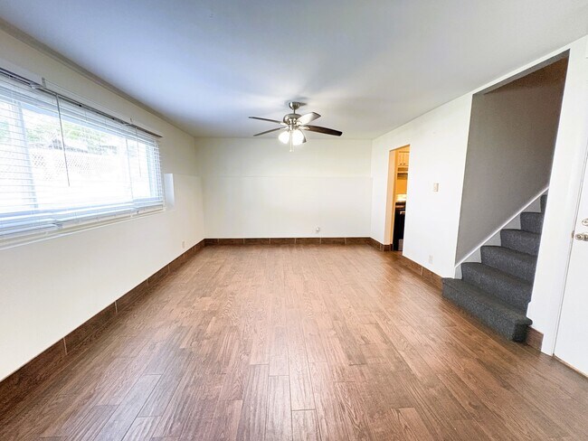 Building Photo - 1034 Fenton St