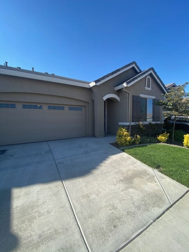 Building Photo - 2256 Ranch View Dr