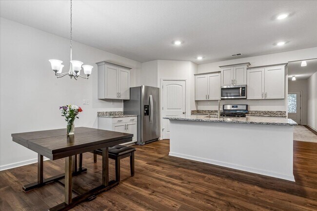 Building Photo - 4786 Barrett Oaks Dr