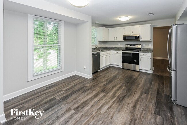 Building Photo - 10800 Balbriggan Ct