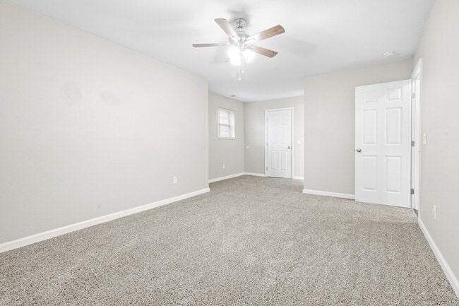 Building Photo - 2108 Stirrup Ln