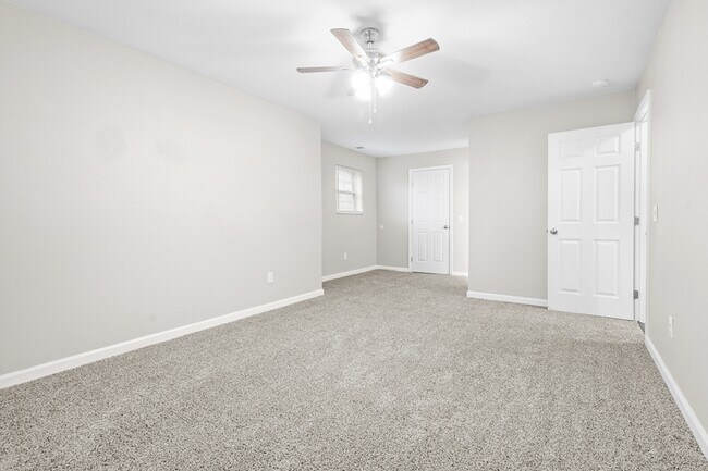Building Photo - 2134 Stirrup Ln