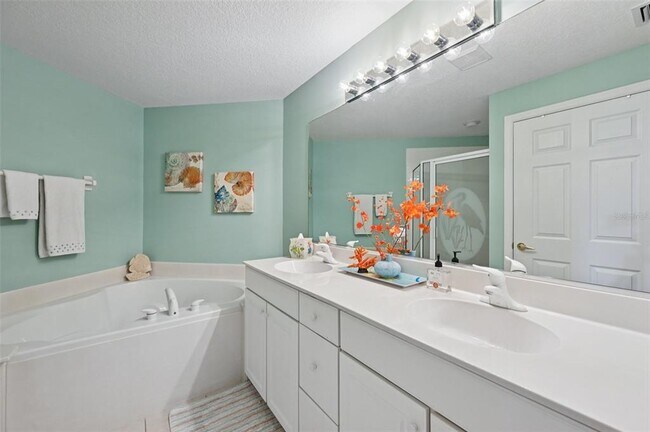 Building Photo - 7050 Prosperity Cir