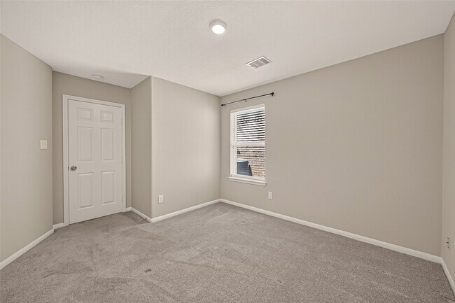 Building Photo - 3630 Barkers Run