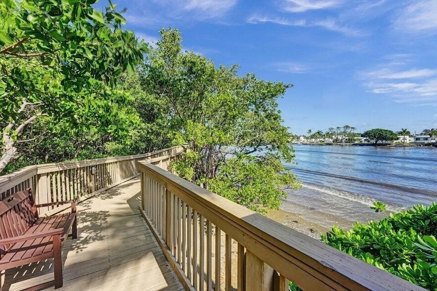 Building Photo - 1405 Tuscany Way