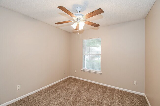 Building Photo - 1440 Bitterberry Dr