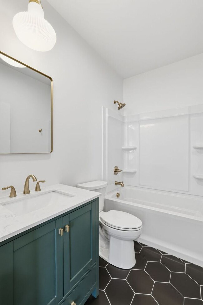 Building Photo - Modern New Construction in Hixson! 3 Beds, 2.5 Baths! Housing Voucher Accepted.