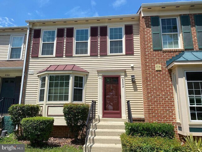 Building Photo - 6558 Sand Wedge Ct