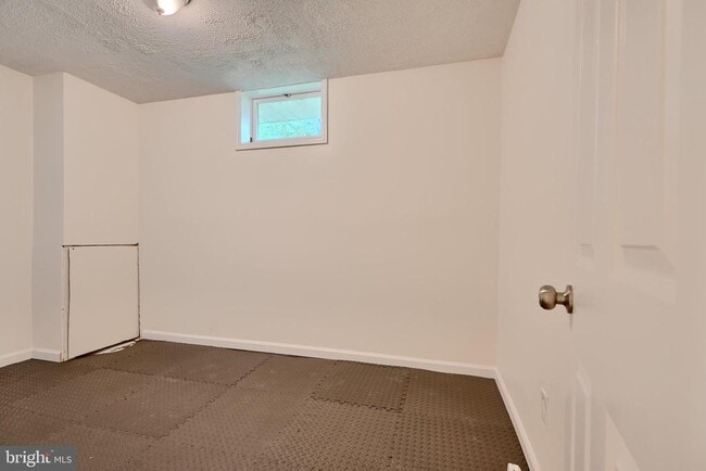 Building Photo - 4504 E Joppa Rd