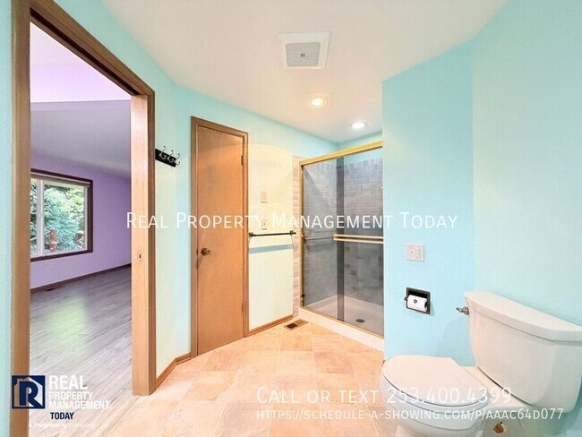 Building Photo - 6319 46th St Ct W