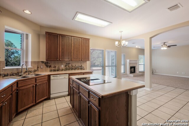 Building Photo - 9918 Alms Park Dr