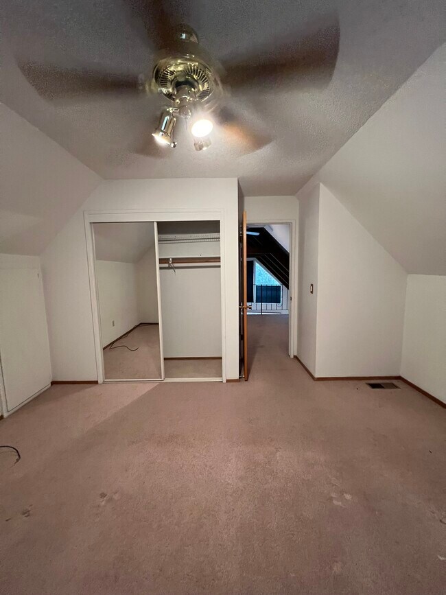 Building Photo - 1506 Murietta Dr