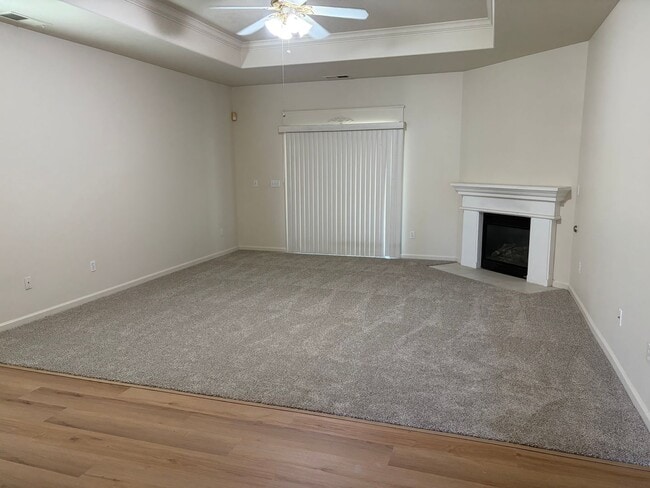 Building Photo - Spacious Single Story Home with Large Private Backyard & Covered Patio