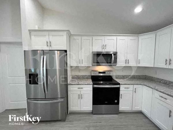 Building Photo - 7411 Wycliff Dr