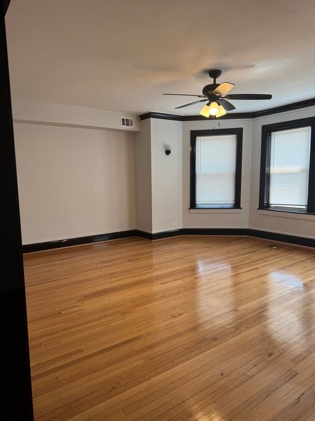 Building Photo - 7300 S Vernon Ave