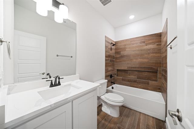 Building Photo - 618 Kyle Dr