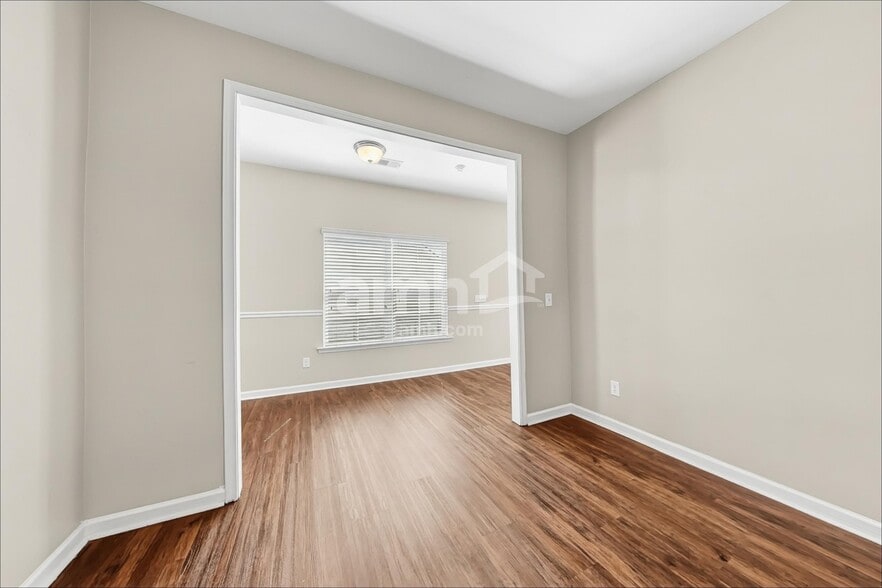 Building Photo - 51 Sand Valley Ct
