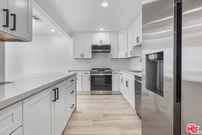 Building Photo - 1613-1615 W 209th St-1615-1615