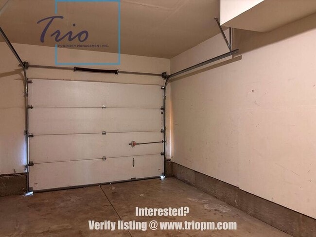 Building Photo - 457 Autumn Ave