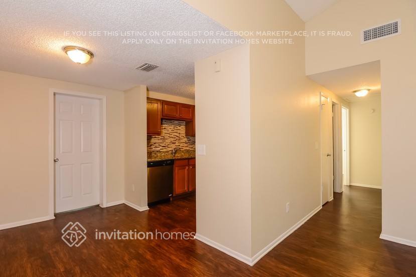 Building Photo - 8509 Hepp St