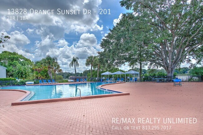 Building Photo - 13828 Orange Sunset Dr