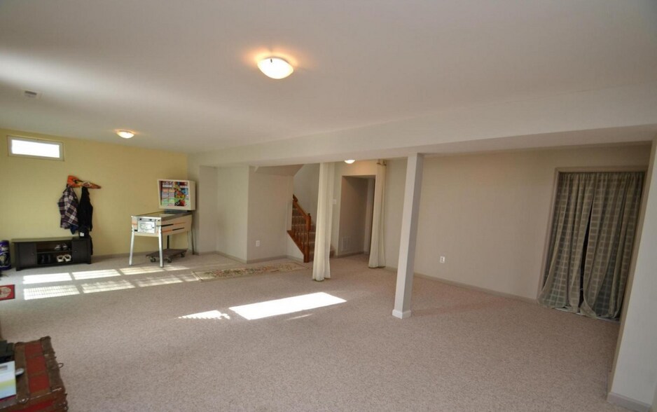 Building Photo - 9003 Bealls Farm Rd