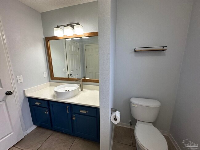 Building Photo - 3321 Tiller Ct
