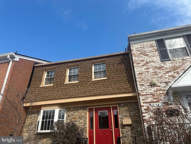 Building Photo - 8146 Larkin Ln