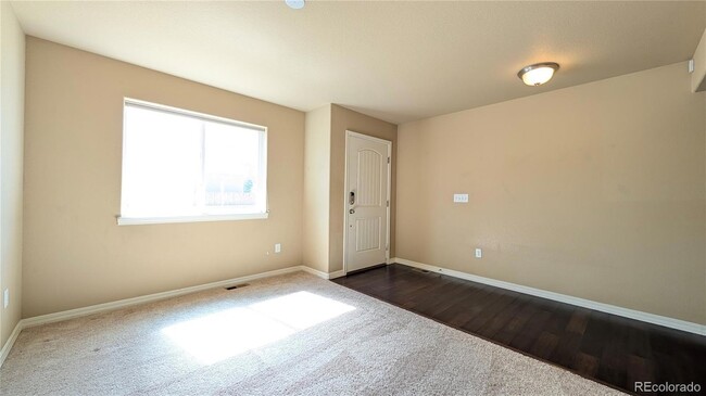 Building Photo - 6767 Sandyford Lane