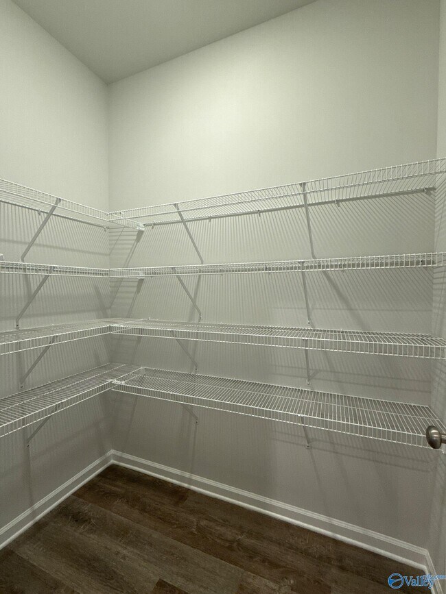 Building Photo - 102 Ranna Dr