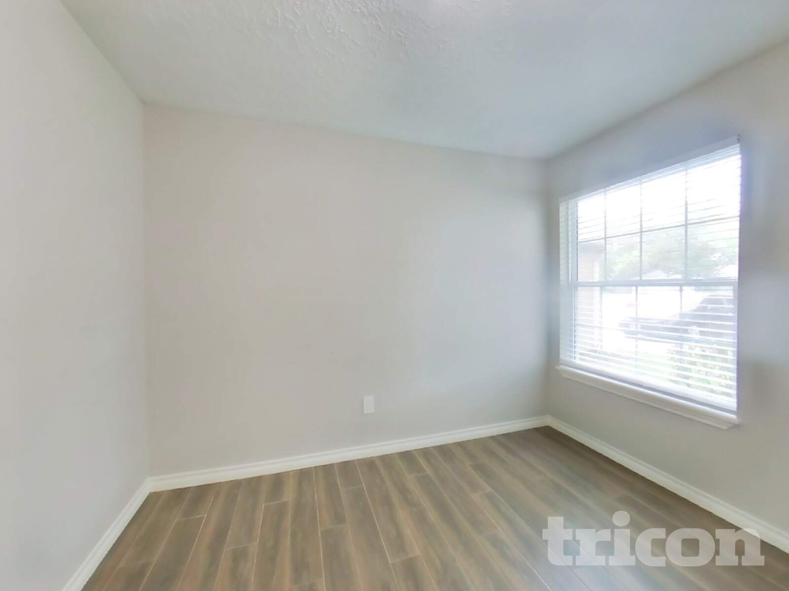 Building Photo - 15614 Fox Springs Dr