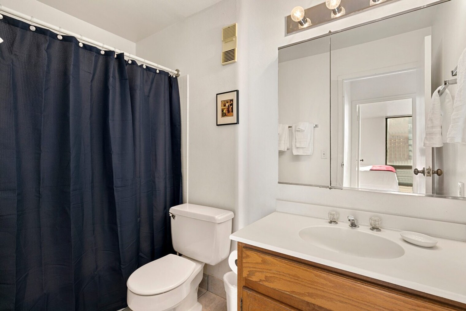 Building Photo - 1675 Larimer St