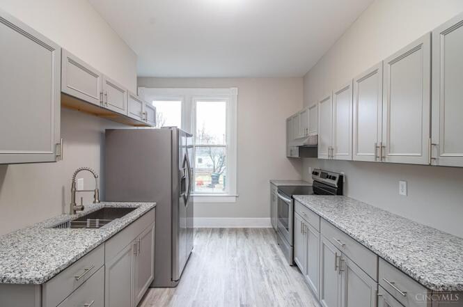 Building Photo - 723 Considine Ave