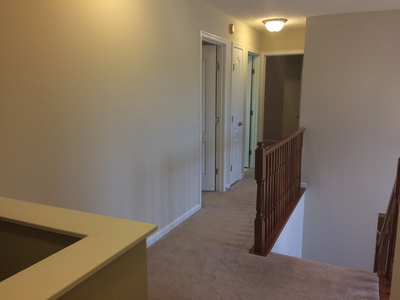 upstairs hall - 9168 Belvedere Ct