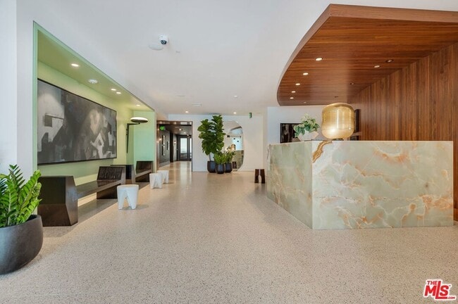 Building Photo - 10777 Wilshire Blvd
