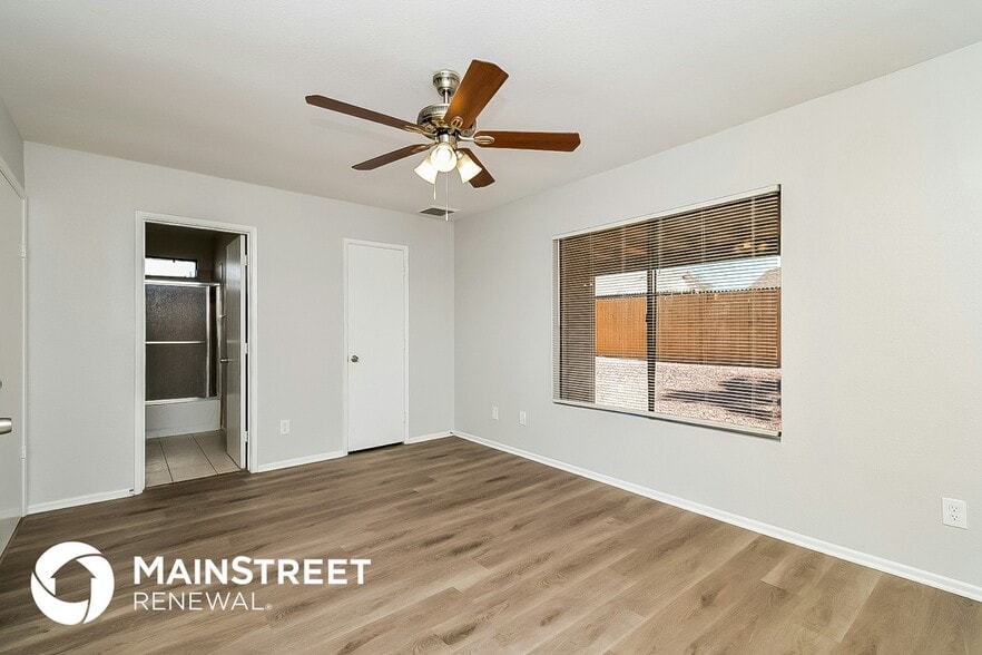 Building Photo - 1659 Oakhaven Pl