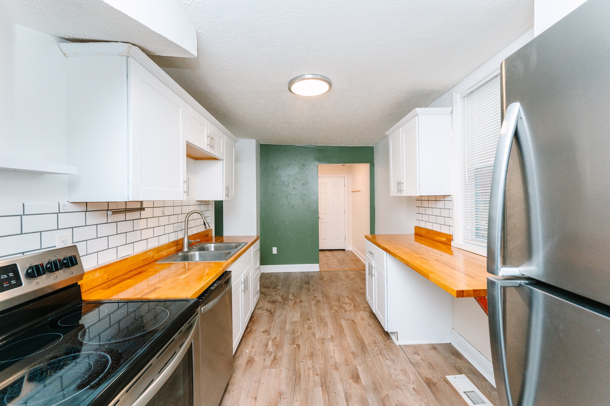 Building Photo - 118 Brim Way