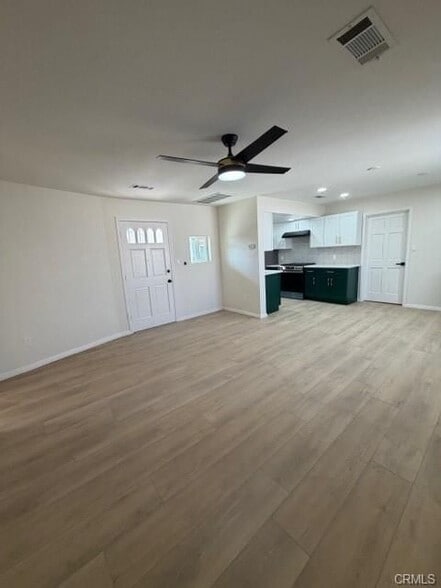 Building Photo - 2059 Shasta St