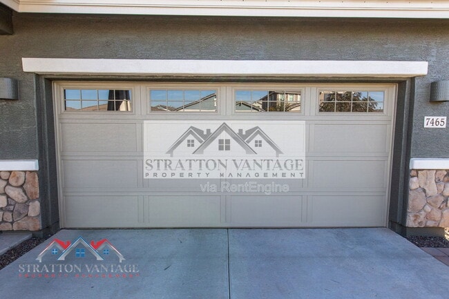 Building Photo - 7465 E Osage Ave