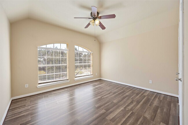 Building Photo - 6303 Atlasridge Dr