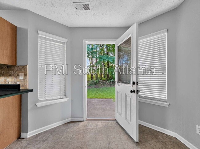 Building Photo - 5722 Shoals Pl Trail