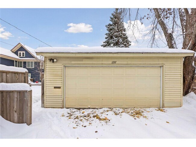 Building Photo - 1197 W Como Blvd