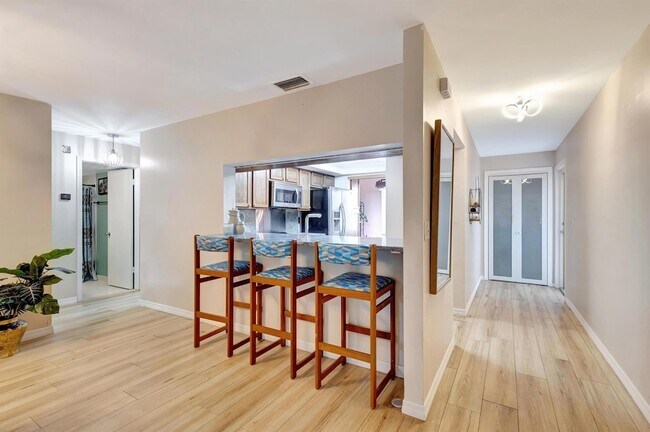Building Photo - 3110 Surf Way