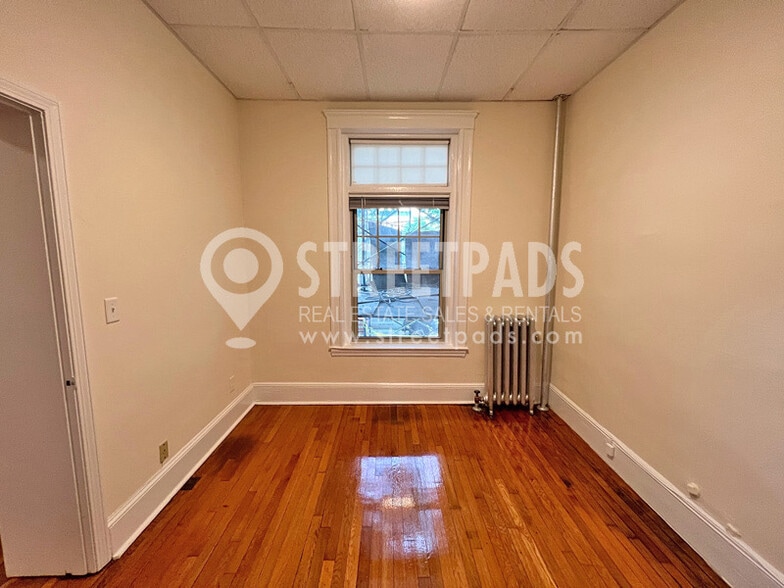 Building Photo - 1315 Commonwealth Ave