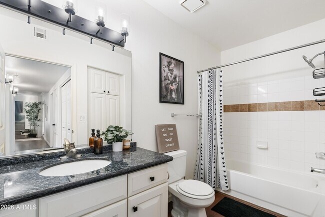 Building Photo - 7575 E Indian Bend Rd