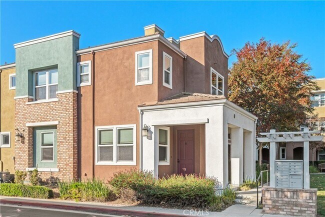 Building Photo - 534 N Cabernet Dr