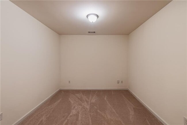 Building Photo - 3941 Snipes Ct